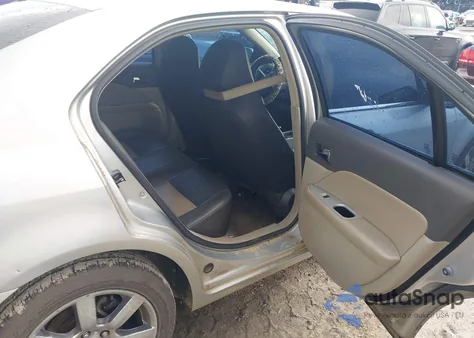 2010 Mercury Milan Premier from USA, damaged, VIN 3MEHM0JG0AR633181